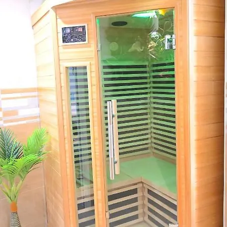 Sauna 10mn Aeroport Roissy Cdg * Villeneuve-sous-Dammartin